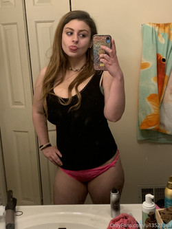 chloerosesamantha/Posts/Images/12605463_31-01-2020_1620x2160_ea455f2750a08b961c57da7a85f298c0.jpg