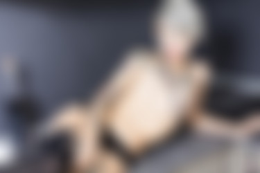 Devon/2016-04-22 Red Obsession/24.jpg