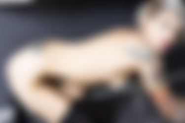 Devon/2016-04-22 Red Obsession/28.jpg