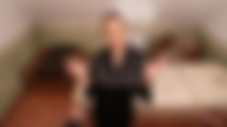 Jennifer Mendez - Tits Out in Tisnov, 13.01.2024/001.jpg