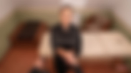 Jennifer Mendez - Tits Out in Tisnov, 13.01.2024/002.jpg