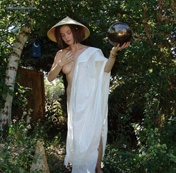 Robin Redhead/Pictures/Hippie Goddess/Ingress3/Ingress3/ingress3s128.jpg