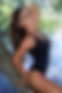 [photodromm.com] 2018-03/[photodromm.com] - 2018.03.08 - Laureen - Down in The Woods (x50) 2000x3000/03l.jpg