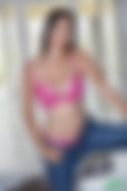 TeamSkeet.com_02.10.20.Madi.Laine.Babysitter.Deserves.More.XXX.iMAGESET-IMNoob/mybabysittersclub_madi_laine_009.jpeg
