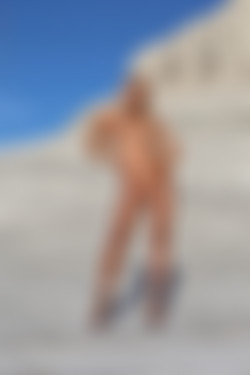 [photodromm.com] 2018-12/[photodromm.com] - 2018.12.02 - Margot - Lustro Di Luna (x50) 2000x3000/35l.jpg