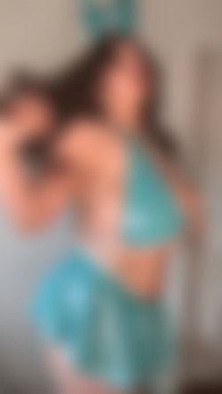 AllNaturalAurora/Videos/gif_thumbs/AllNaturalAurora video 014.mp4.gif