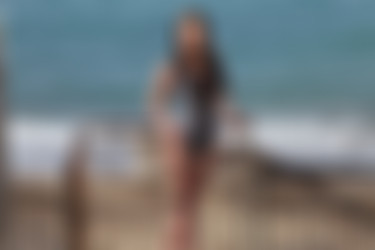 photodromm.com - 2013-08 - 2013-10/photodromm.com - 2013-08/corinne - the shoreline/03.jpg
