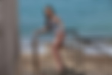 photodromm.com - 2013-08 - 2013-10/photodromm.com - 2013-08/corinne - the shoreline/05.jpg