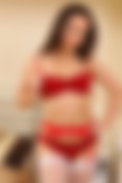 Only Secretaries In Suits 12.01.2012 - 26.12.2012/20th April 2012/0stqqx6u/m42_0095.JPG