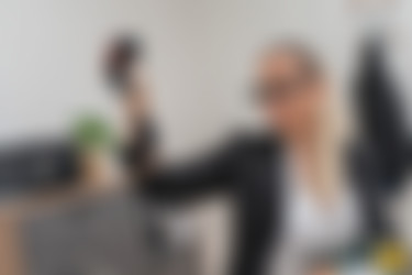 Jennifer Mendez - Deep Well Sex Shop, 15.01.2025/012.jpg