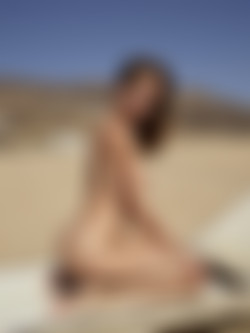 2021.09.09_Hegre.com_Natalia-A_Santorini-Nude-Beach/Natalia-A_Santorini-Nude-Beach_32.jpg