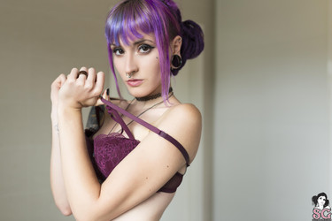 Brighid - Bubble bath/09.jpg