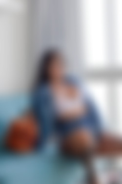 Larye/2021-10-30 Blue Jeans/02.jpg