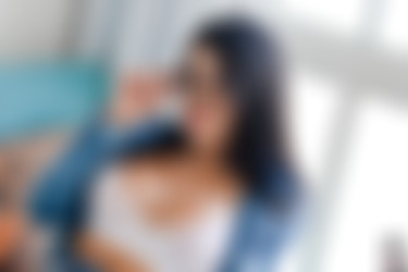 Larye/2021-10-30 Blue Jeans/04.jpg