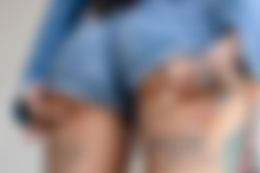 Larye/2021-10-30 Blue Jeans/12.jpg