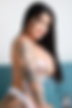 Larye/2021-10-30 Blue Jeans/25.jpg