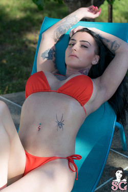Roselynesimone/2020-11-17 Come To My Pool Party/05.jpg
