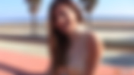 Alice Romain - Cumlouder, Breaking Asses (Rumanianal) (Scene 1)/002.jpg