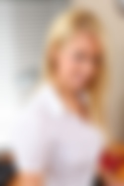 Only Secretaries In Suits 12.01.2012 - 26.12.2012/24th June 2012/2308-kmi-lrg/u0c_4027.JPG