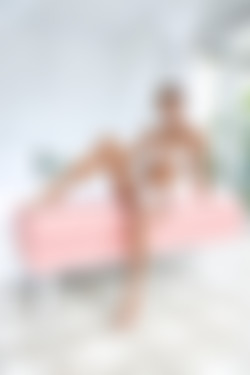 2020.09.10_Watch4Beauty.com_Putri-Cinta_Welcome-To-My-Paradise/Putri-Cinta_Welcome_005.jpg