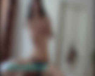 amateurlapdancer.com/al_video_2085_adela_zab_black_dress_cumshoot_1.mp4