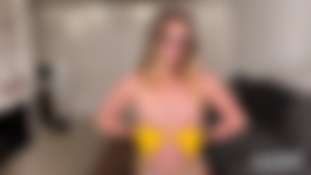 Taylor Takes A Face Full 2022/Grabs/Taylor Takes A Face Full 2022 012.jpg