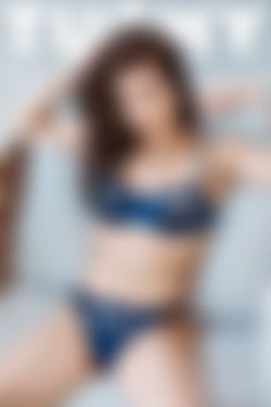 Tushy.com_18.10.20.Spencer.Bradley.Her.Commission.XXX.iMAGESET-IMNoob/cover.jpeg