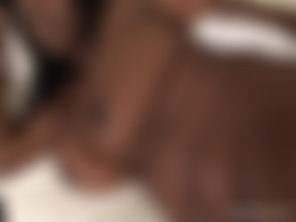 HardCoreFootSex.com/Aileen_Ghettman_-_Barefoot_In_Bed.mp4