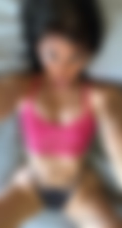 queenpussybossv/photos/2022-12-29_2728942347.jpg