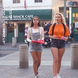 eyegasm pack/screenshots eyegasm/TCFeyegasm-cuteteenwalkbysmile.mp4-00001.jpg