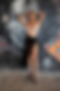 2022phdee/2022-04/[photodromm] 2022-04-14 Brenda - Reverse Graffiti II (x46, 3000 px)/Reverse Graffiti II (11).jpg