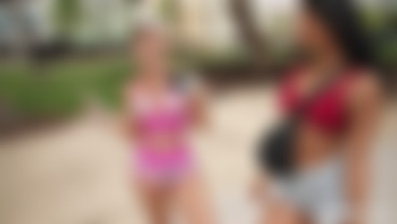 MoneyTalks Kelsi Monroe And Elana Bunnz Beach Day 1080p/xth_64.gif