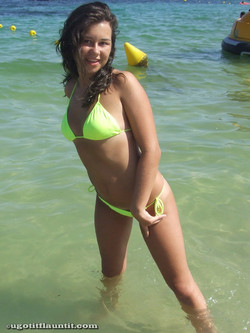 ugotitflauntit.com/08016 Robyn_1280highres/017.jpg