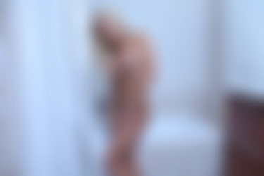 photodromm.com - 2014-01 - 2014-03/photodromm.com - 2014-03/betti - deep shower 2/46l.jpg