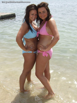 ugotitflauntit.com/07001 Andrea and Briony_1280highres/012.jpg