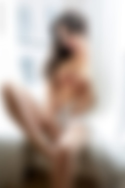 [photodromm.com] 2018-11/[photodromm.com] - 2018.11.16 - Melanie - The Stylist's Cut II (x46) 2000x3000/35l.jpg