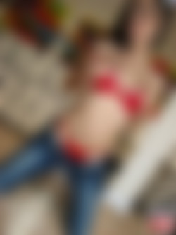 x0r/SashaGrey_Pack/Sasha Grey - Deep Throat Love.Com - LittleRedRidingWhore photoshoot/dtl_sashagrey_pics_051.jpg