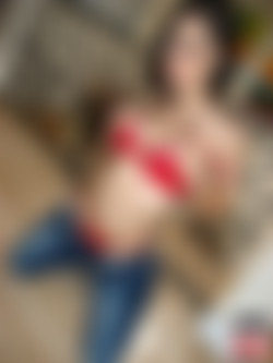 x0r/SashaGrey_Pack/Sasha Grey - Deep Throat Love.Com - LittleRedRidingWhore photoshoot/dtl_sashagrey_pics_055.jpg