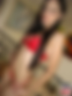 x0r/SashaGrey_Pack/Sasha Grey - Deep Throat Love.Com - LittleRedRidingWhore photoshoot/dtl_sashagrey_pics_092.jpg