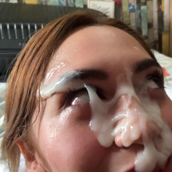 Artemis Carmona - Epic triple-facial cumwalk in London.mp4