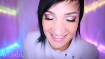 MegaPack SwallowSalon.com [2015.06.17 - 2019.06.28][1080p]/2016.07.02 Nikki Hearts Stops By The Salon For Some Cum.mp4