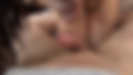 BrokeModel/Kristin - Human milk machine.mp4