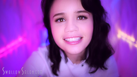 MegaPack SwallowSalon.com [2015.06.17 - 2019.06.28][1080p]/2015.09.25 Yhivi Sexy Babe Is Hungry For A Cock.mp4