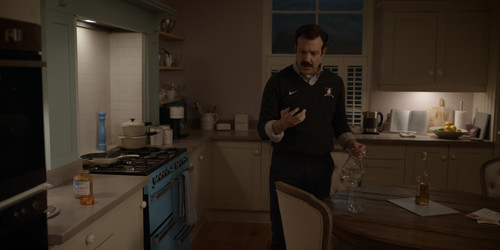 Ted.Lasso.S03.2160p.ATVP.WEB-DL.DDP5.1.H.265-NTb/Ted.Lasso.S03E05.Signs.2160p.ATVP.WEB-DL.DDP5.1.H.265-NTb.mkv